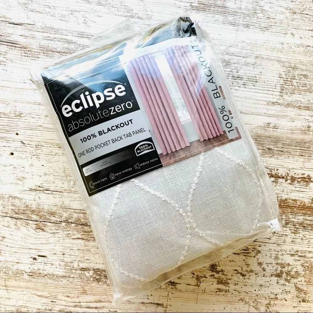 RED BARREL STUDIO Gosse Max Blackout Curtain Panel White 50 x 95 NEW NIP